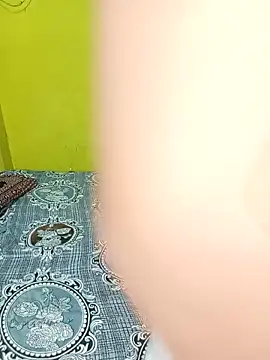 NISHHAA online show from June 17, 2026, 7:57 pm