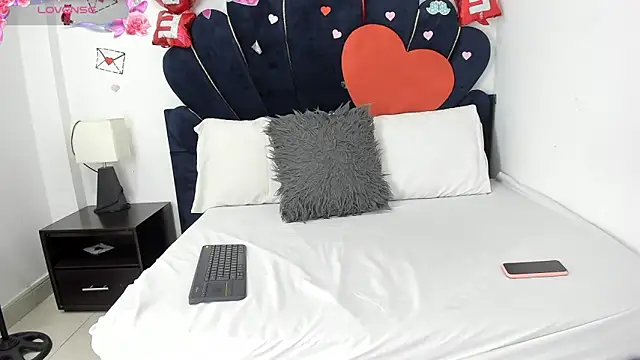 Snapshot of Greycy-and-Jack chatting on February 28, 2026, 3:00 pm Greycy-and-Jack online show from February 28, 2026, 3:00 pm