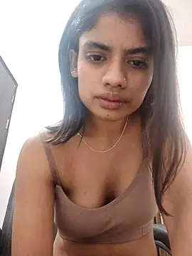 Snapshot of Colleage-girl chatting on February 24, 2026, 5:25 pm Colleage-girl online show from February 24, 2026, 5:25 pm