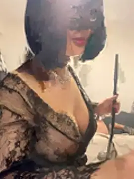 Snapshot of katy_nour chatting on May 12, 2026, 5:08 pm katy nour online show from May 12, 2026, 5:08 pm