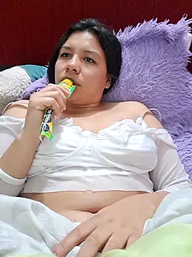 Snapshot of belen_green chatting on May 2, 2026, 12:05 am belen green online show from May 2, 2026, 12:05 am