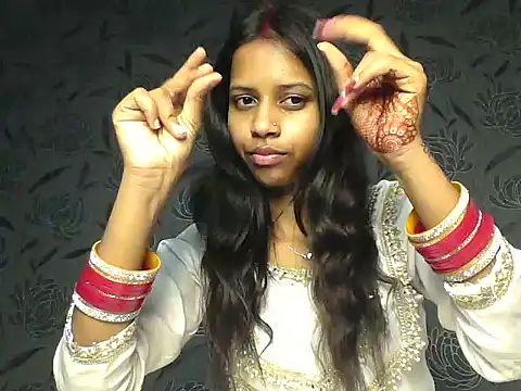 Rani1993 online show from March 13, 2026, 2:33 pm