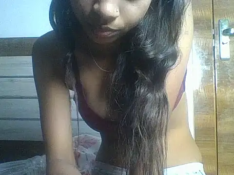 Rani1993 online show from February 21, 2026, 8:16 am