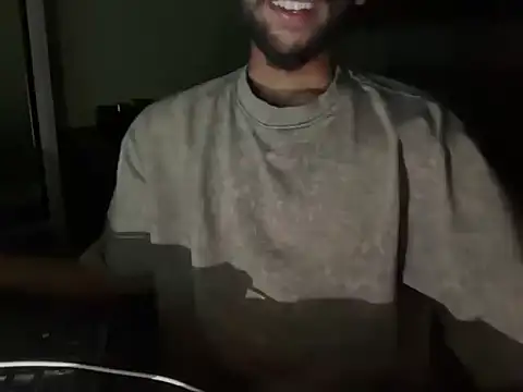 Robyne xx online show from April 17, 2026, 5:49 pm