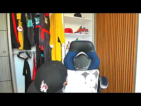 Snapshot of yandi_hot chatting on February 16, 2026, 6:17 pm yandi hot online show from February 16, 2026, 6:17 pm