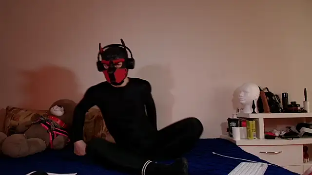 Snapshot of K9_GoodBoy chatting on May 16, 2026, 11:42 am K9 GoodBoy online show from May 16, 2026, 11:42 am