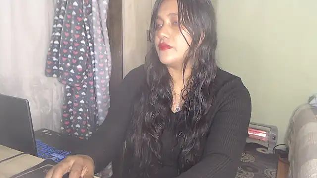 Snapshot of SexyGalletita chatting on April 15, 2026, 2:39 am SexyGalletita online show from April 15, 2026, 2:39 am