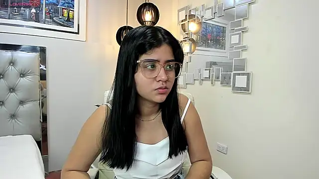 Snapshot of mila_quin chatting on May 31, 2026, 12:11 pm mila quin online show from May 31, 2026, 12:11 pm