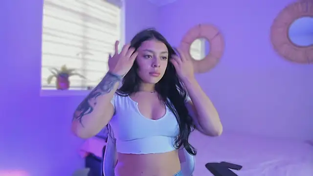 Lummii  online show from February 18, 2026, 7:10 pm