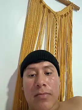 Snapshot of Damian1_ST chatting on February 20, 2026, 3:47 am Damian1 ST online show from February 20, 2026, 3:47 am