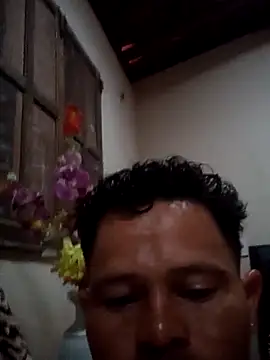 euchapo99 online show from April 5, 2026, 10:55 am