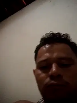 euchapo99 online show from April 3, 2026, 10:54 am