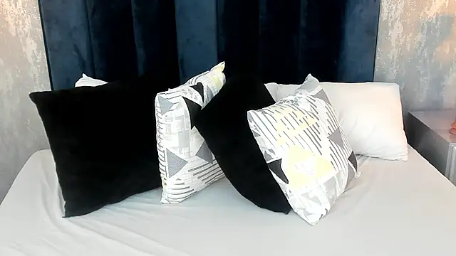 Janna  26 online show from March 14, 2026, 8:37 pm