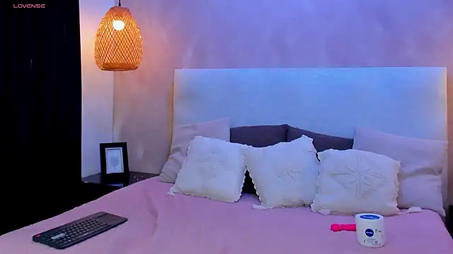 Snapshot of AnnyCruise149 chatting on February 28, 2026, 7:24 pm AnnyCruise149 online show from February 28, 2026, 7:24 pm