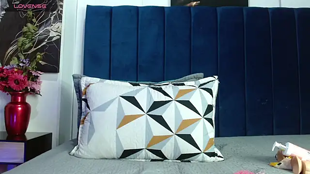 Snapshot of Exotic_wish chatting on June 3, 2026, 4:57 am Exotic wish online show from June 3, 2026, 4:57 am