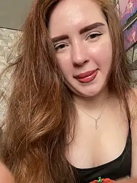 Snapshot of SofaLav chatting on February 27, 2026, 1:44 pm SofaLav online show from February 27, 2026, 1:44 pm