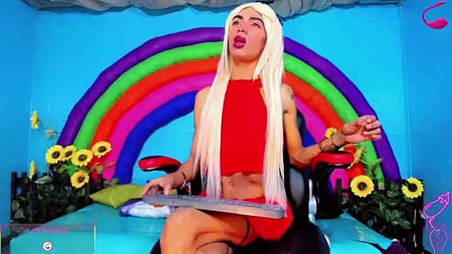 Snapshot of suzume_Mendez chatting on April 1, 2026, 11:11 am suzume Mendez online show from April 1, 2026, 11:11 am