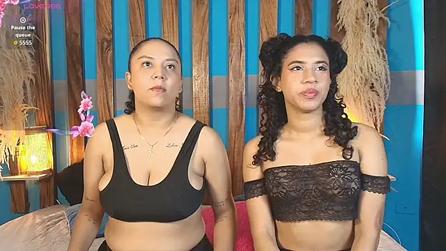 Snapshot of DinokoAndKimcyci chatting on April 3, 2026, 12:44 pm DinokoAndKimcyci online show from April 3, 2026, 12:44 pm