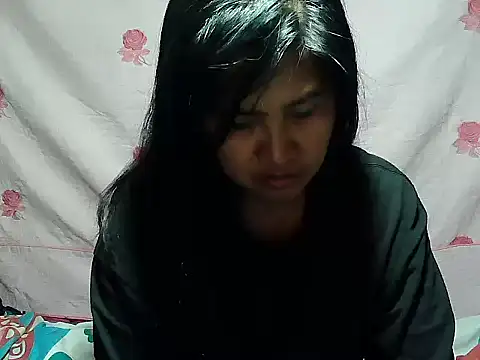 Snapshot of Sh1nbae22 chatting on April 16, 2026, 11:40 pm Sh1nbae22 online show from April 16, 2026, 11:40 pm