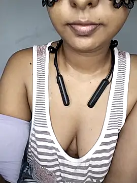 Snapshot of ASHANYA_JAYASOORIYA chatting on May 26, 2026, 10:02 am ASHANYA JAYASOORIYA online show from May 26, 2026, 10:02 am