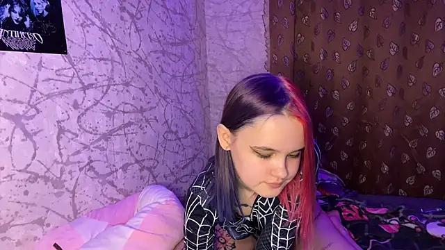 Snapshot of AmaliaJess chatting on April 27, 2026, 4:27 pm AmaliaJess online show from April 27, 2026, 4:27 pm