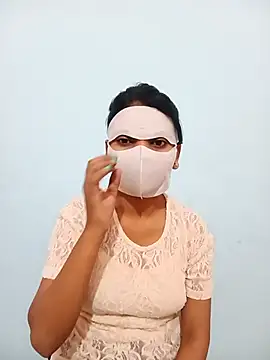 Taniyasingh69 online show from April 24, 2026, 7:21 am