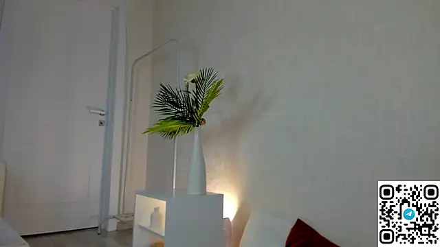Snapshot of Adele_Lanea chatting on March 31, 2026, 9:00 am Adele Lanea online show from March 31, 2026, 9:00 am