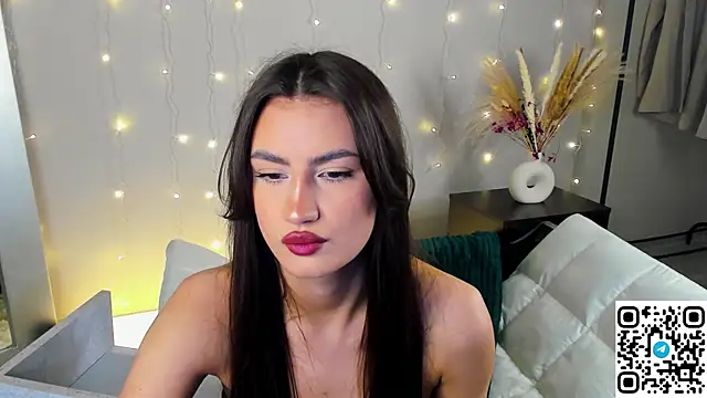Snapshot of Adele_Lanea chatting on April 13, 2026, 7:56 am Adele Lanea online show from April 13, 2026, 7:56 am