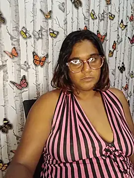 Snapshot of indianstrawberrylips4u chatting on May 26, 2026, 6:39 pm indianstrawberrylips4u online show from May 26, 2026, 6:39 pm