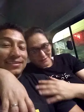 Snapshot of pareja_latina2214 chatting on February 23, 2026, 1:07 am pareja latina2214 online show from February 23, 2026, 1:07 am