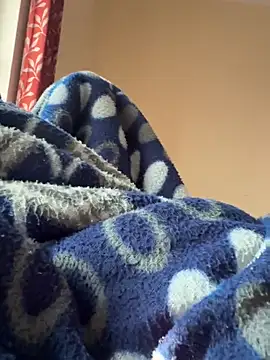 youngboywithcurvymilf online show from February 22, 2026, 3:53 am