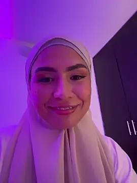 Snapshot of Darsha_Khemu chatting on May 7, 2026, 9:51 pm Darsha Khemu online show from May 7, 2026, 9:51 pm