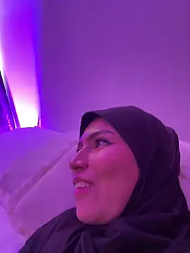 Snapshot of Darsha_Khemu chatting on April 29, 2026, 8:48 pm Darsha Khemu online show from April 29, 2026, 8:48 pm