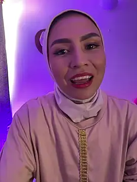 Snapshot of Darsha_Khemu chatting on May 28, 2026, 9:21 pm Darsha Khemu online show from May 28, 2026, 9:21 pm