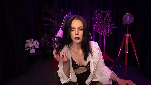 Wild Alice me online show from April 18, 2026, 7:07 pm