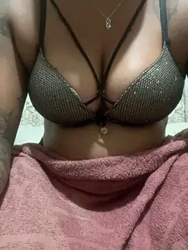 Snapshot of Cibely_Bely chatting on March 2, 2026, 12:00 am Cibely Bely online show from March 2, 2026, 12:00 am