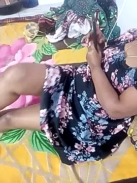 Angel honeybear 143 online show from February 18, 2026, 9:33 pm