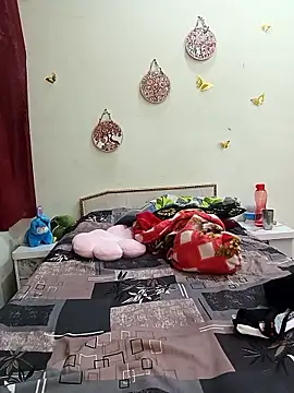 Cute-Manvi online show from April 19, 2026, 4:30 pm