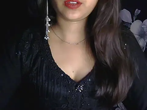 sassy slut 69 online show from May 4, 2026, 11:35 am