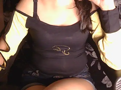 sassy slut 69 online show from May 28, 2026, 5:41 pm