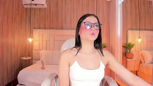 IvyRous online show from March 18, 2026, 5:32 am