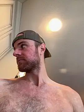 Snapshot of Powerbottomdom chatting on February 20, 2026, 5:37 pm Powerbottomdom online show from February 20, 2026, 5:37 pm