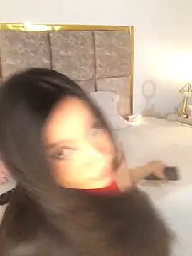 RebecaPalmer online show from April 18, 2026, 6:27 am