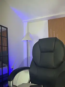 sara stormy online show from April 16, 2026, 7:36 pm