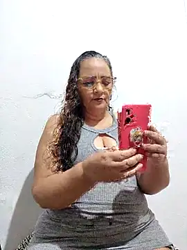 Noemipopi online show from February 23, 2026, 11:27 pm