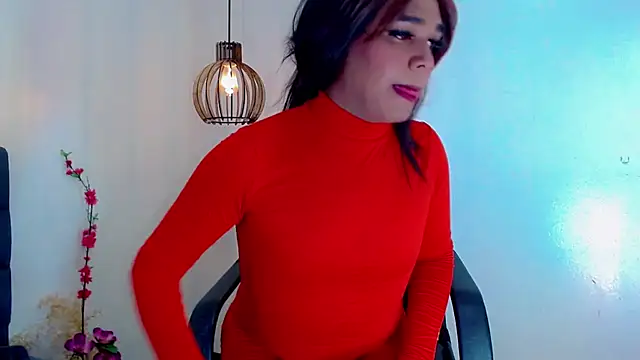 Snapshot of Luisa_Fernanda__ chatting on February 27, 2026, 6:52 pm Luisa Fernanda online show from February 27, 2026, 6:52 pm