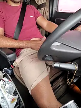 Snapshot of casaldumel chatting on March 1, 2026, 3:34 pm casaldumel online show from March 1, 2026, 3:34 pm