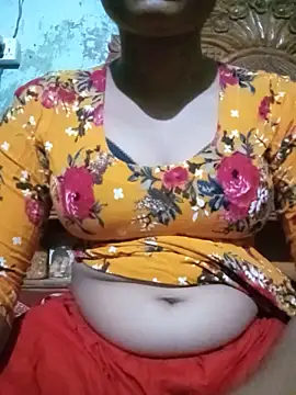 Snapshot of BreezySexyGirl69 chatting on June 16, 2026, 1:44 pm BreezySexyGirl69 online show from June 16, 2026, 1:44 pm