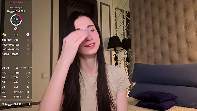 Snapshot of MiguelinaRasmuson chatting on April 7, 2026, 11:12 am MiguelinaRasmuson online show from April 7, 2026, 11:12 am