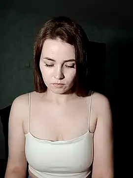 Snapshot of Zlata_gold chatting on April 13, 2026, 1:04 pm Zlata gold online show from April 13, 2026, 1:04 pm